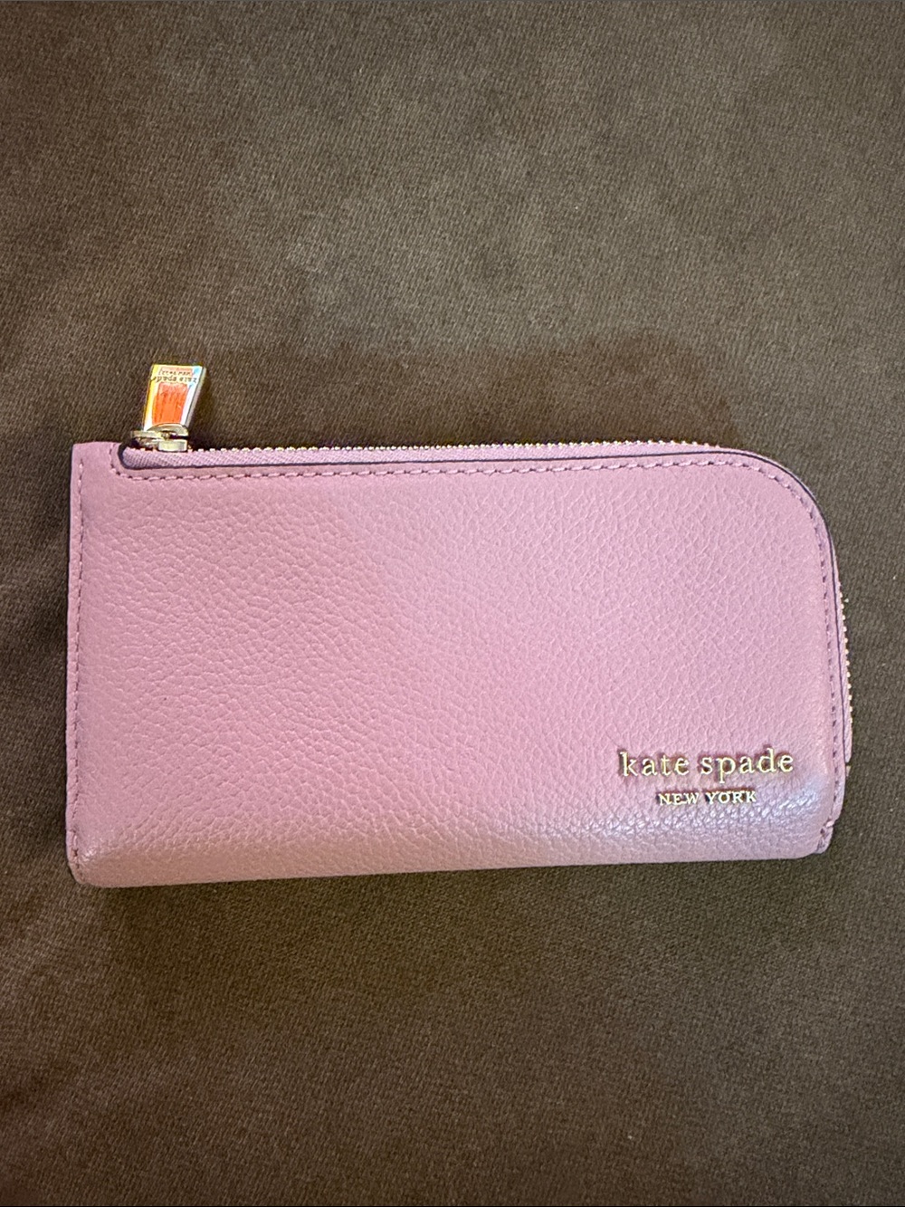 kate spade Devin Pebbled Leather bifold Wallet - Pink Dust